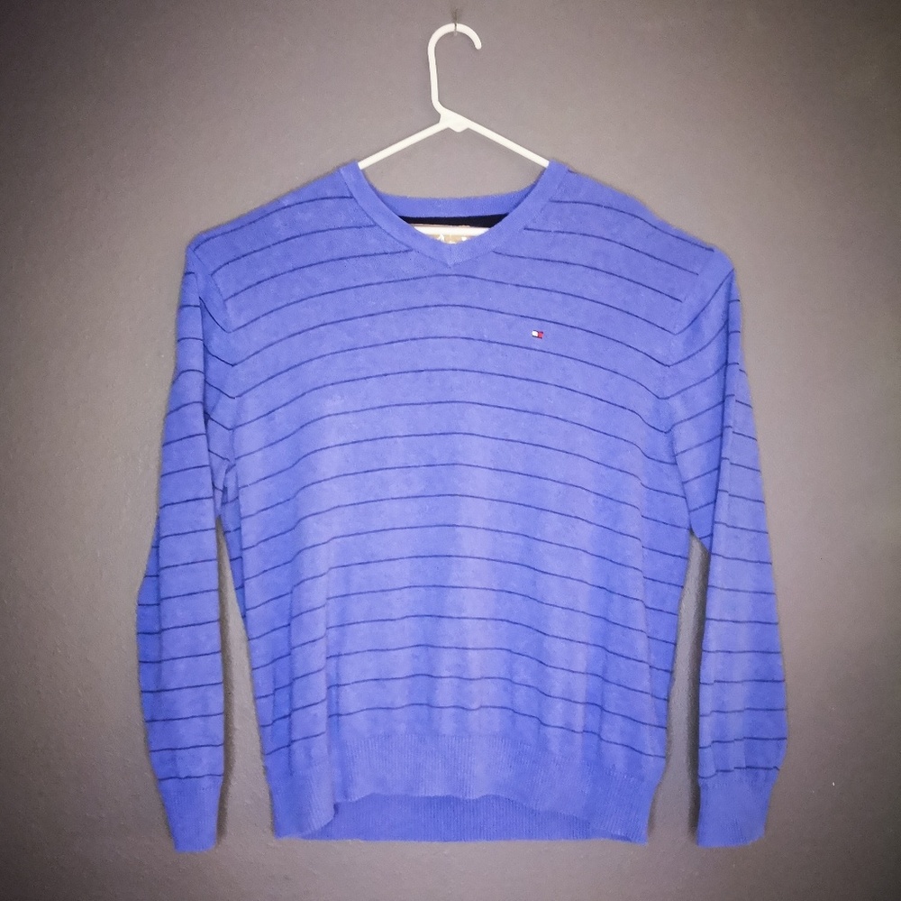 Mens XL Tommy Hilfger v-neck Striped Blue sweater